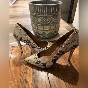 Steve Madden Faux Snake Skin Studded Heels 9.5